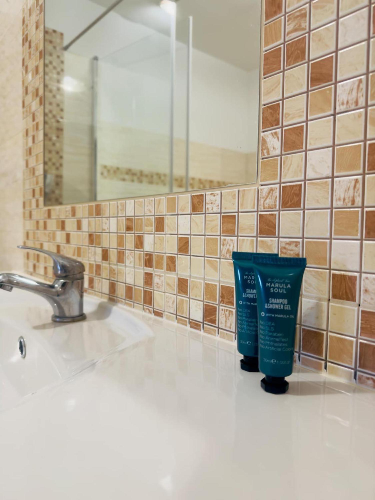 Magiczna Farma Hotel Obiady Maka I Magia Zambrow Ngoại thất bức ảnh
