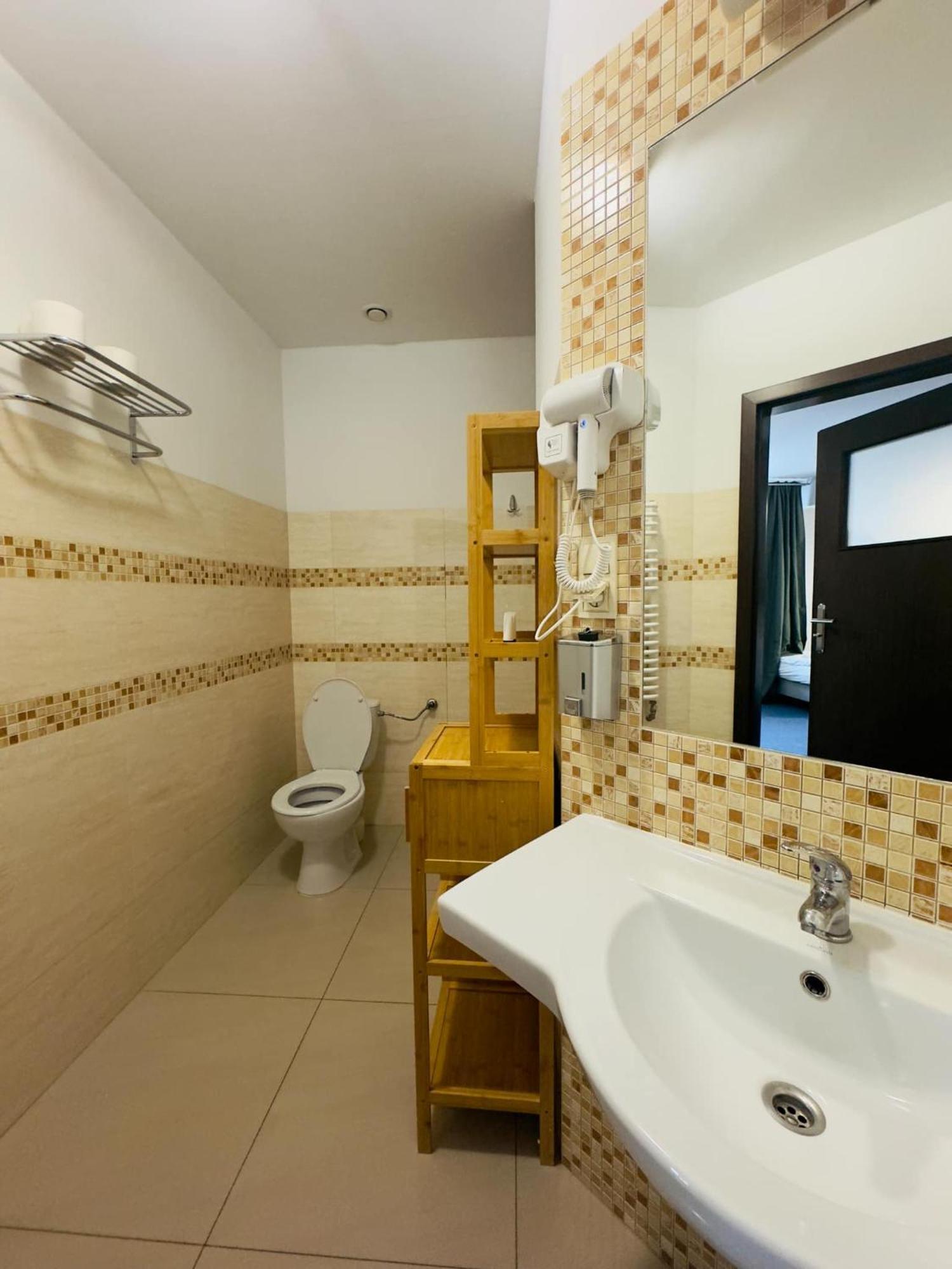 Magiczna Farma Hotel Obiady Maka I Magia Zambrow Ngoại thất bức ảnh